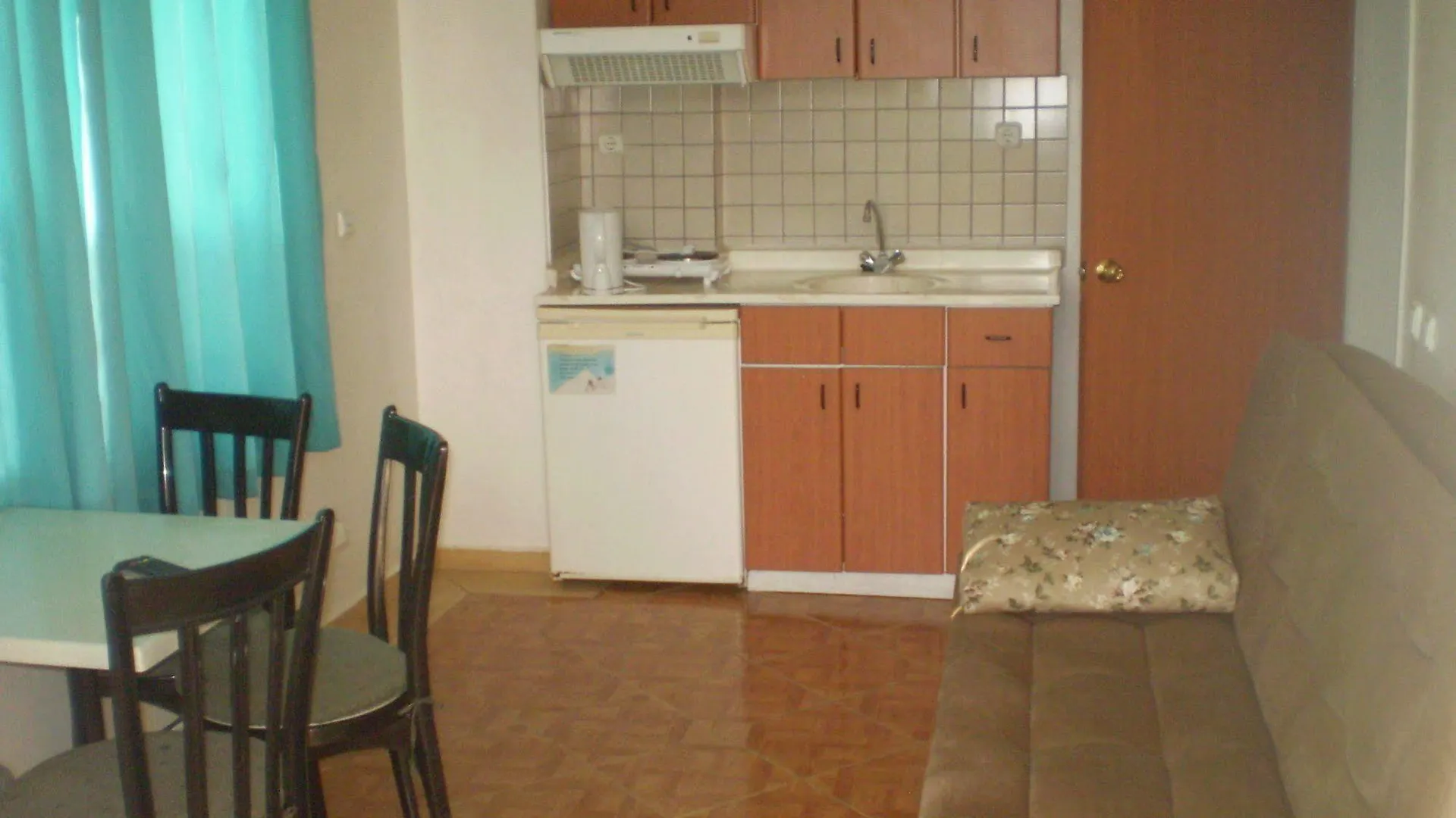 蓝游艇码头公寓酒店 马尔马里斯 土耳其